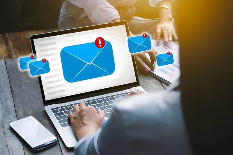Seasonal Email Marketing Beyond Holidays: Capitalizing on Trends and Cycles