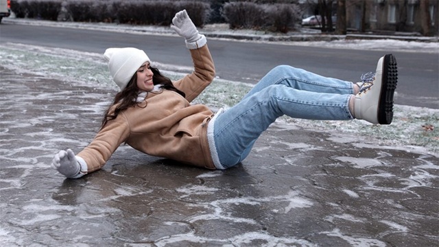 How Snow And Ice Lead To Dangerous Slip And Fall Accidents