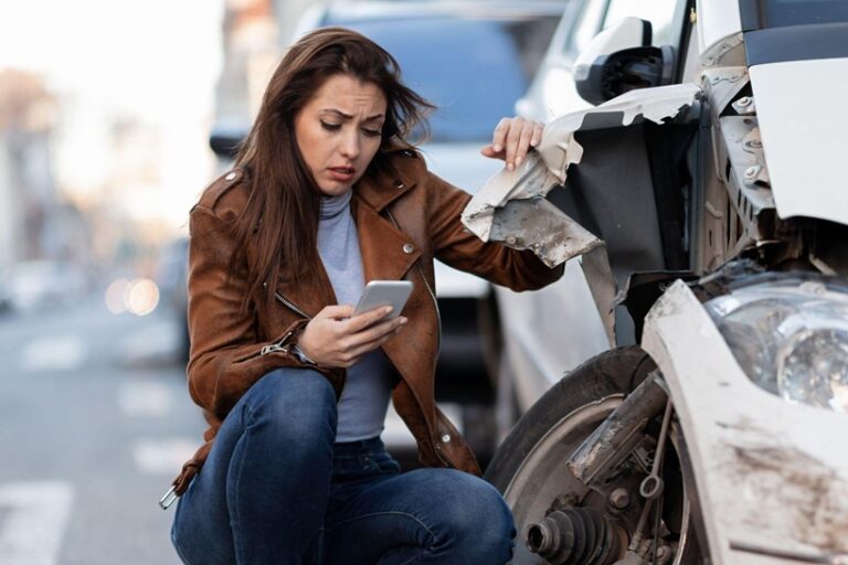 Car Accidents in Phoenix: What to Do Immediately After a Crash